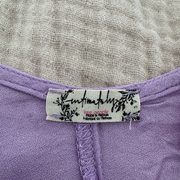 Free People flowy tank - Picture 2 of 3